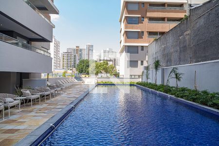 Apartamento à venda com 34m², 1 quarto e sem vaga Apartamento à venda com 34m², 1 quarto e sem vagaPiscina