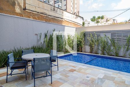 Apartamento à venda com 34m², 1 quarto e sem vaga Apartamento à venda com 34m², 1 quarto e sem vagaPiscina