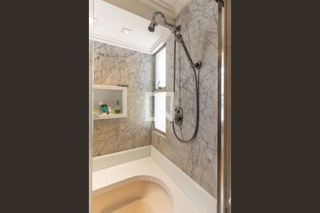 Apartamento à venda com 120m², 2 quartos e 1 vagaBanheiro