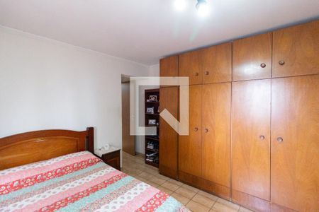 Casa à venda com 215m², 3 quartos e 2 vagas Casa à venda com 215m², 3 quartos e 2 vagasQuarto 3