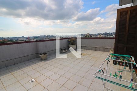 Apartamento à venda com 164m², 3 quartos e 3 vagas Apartamento à venda com 164m², 3 quartos e 3 vagasTerraço