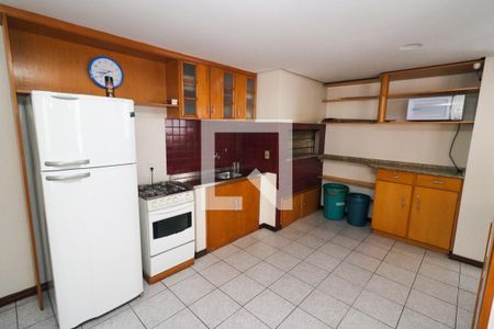 Apartamento à venda com 164m², 3 quartos e 3 vagas Apartamento à venda com 164m², 3 quartos e 3 vagasÁrea comum - Salão de festas