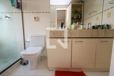 Apartamento à venda com 164m², 3 quartos e 3 vagas Apartamento à venda com 164m², 3 quartos e 3 vagasBanheiro da Suíte