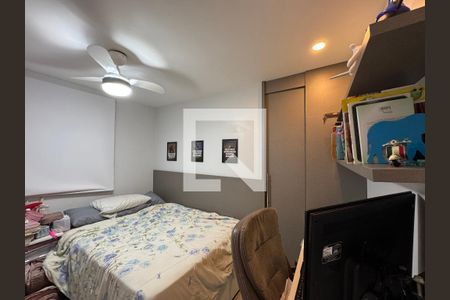 Apartamento à venda com 120m², 3 quartos e 2 vagasQuarto 2