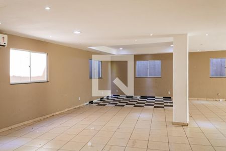 Apartamento para alugar com 45m², 2 quartos e 2 vagas Apartamento para alugar com 45m², 2 quartos e 2 vagasÁrea comum - Salão de festas