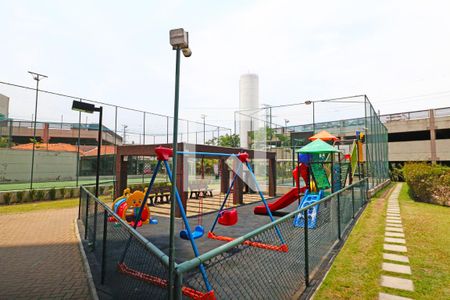 Apartamento à venda com 48m², 2 quartos e 1 vaga Apartamento à venda com 48m², 2 quartos e 1 vagaÁrea comum - Playground
