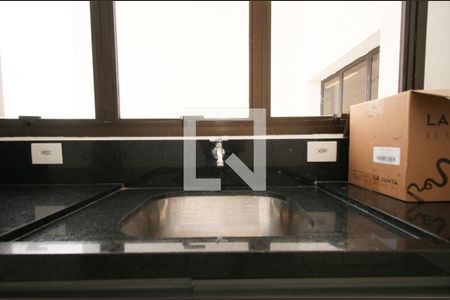 Apartamento à venda com 300m², 2 quartos e 5 vagas Apartamento à venda com 300m², 2 quartos e 5 vagasÁrea de Serviço