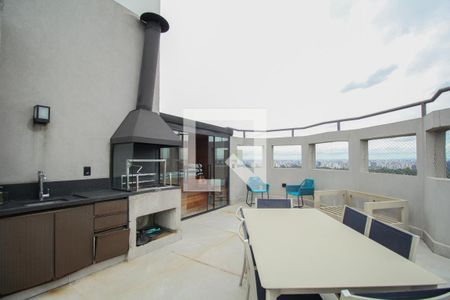 Apartamento à venda com 300m², 2 quartos e 5 vagas Apartamento à venda com 300m², 2 quartos e 5 vagasTerraço Piscina