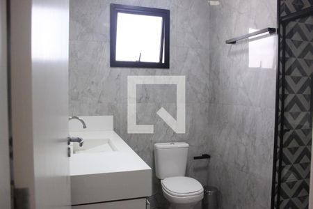 Casa à venda com 220m², 3 quartos e 6 vagasBanheiro da Suíte  1