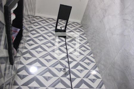 Casa à venda com 220m², 3 quartos e 6 vagasBanheiro da Suíte  1