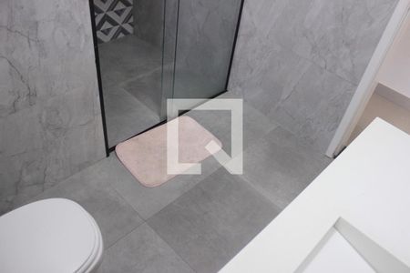 Casa à venda com 220m², 3 quartos e 6 vagasBanheiro da Suíte  1