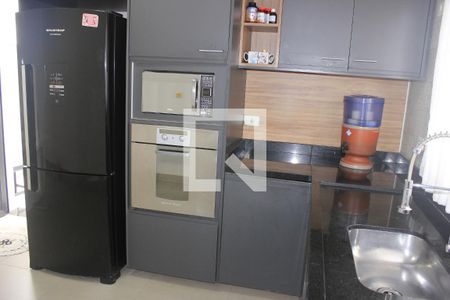 Casa à venda com 220m², 3 quartos e 6 vagasCozinha