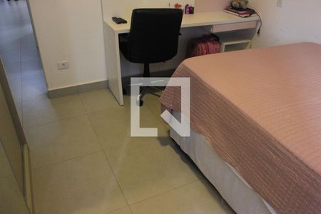 Casa à venda com 220m², 3 quartos e 6 vagasSuíte 3