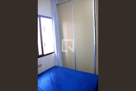 Casa à venda com 220m², 3 quartos e 6 vagasSuíte  2