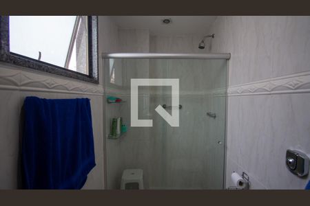 Apartamento à venda com 120m², 3 quartos e 2 vagas Apartamento à venda com 120m², 3 quartos e 2 vagasBanheiro da Suíte