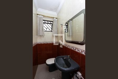 Casa à venda com 230m², 3 quartos e 6 vagas Casa à venda com 230m², 3 quartos e 6 vagasLavabo