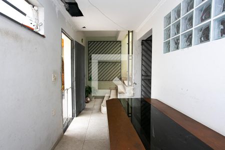 Casa à venda com 230m², 3 quartos e 6 vagas Casa à venda com 230m², 3 quartos e 6 vagasÁrea de Serviço