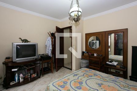 Casa à venda com 230m², 3 quartos e 6 vagas Casa à venda com 230m², 3 quartos e 6 vagasSuíte