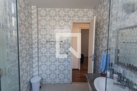 Apartamento à venda com 100m², 3 quartos e 1 vaga Apartamento à venda com 100m², 3 quartos e 1 vagaBanheiro Social