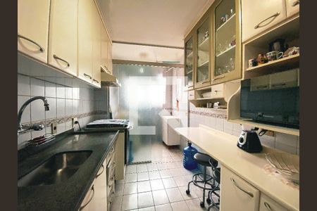 Apartamento à venda com 61m², 3 quartos e 1 vaga Apartamento à venda com 61m², 3 quartos e 1 vagaCozinha
