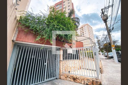 Apartamento à venda com 61m², 3 quartos e 1 vaga Apartamento à venda com 61m², 3 quartos e 1 vagaFachada
