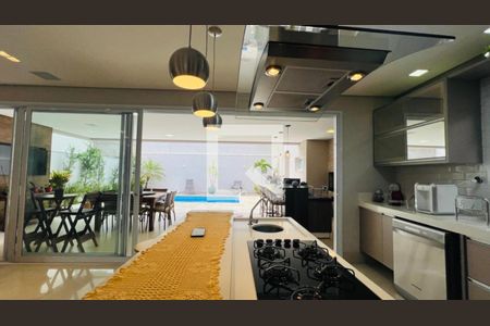 Casa de condomínio à venda com 280m², 3 quartos e 4 vagas Casa de condomínio à venda com 280m², 3 quartos e 4 vagasFoto 18