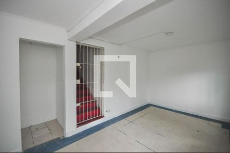 Casa para alugar com 234m², 4 quartos e 3 vagas Casa para alugar com 234m², 4 quartos e 3 vagasSalão