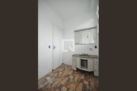 Casa para alugar com 234m², 4 quartos e 3 vagas Casa para alugar com 234m², 4 quartos e 3 vagasBanheiro Suíte