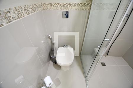 Casa à venda com 320m², 3 quartos e 4 vagasBanheiro 2