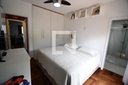 Casa à venda com 320m², 3 quartos e 4 vagasQuarto 1 - Suíte