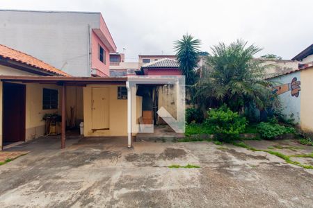 Casa à venda com 380m², 1 quarto e 4 vagas Casa à venda com 380m², 1 quarto e 4 vagasCasa 2 - Quintal