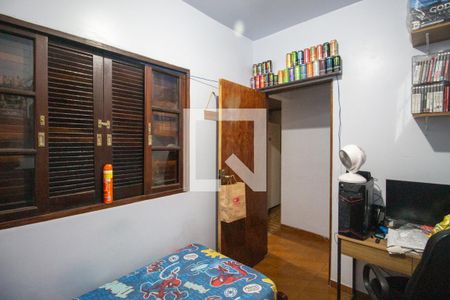 Casa à venda com 135m², 6 quartos e 2 vagasQuarto 2