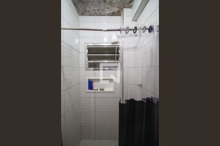 Casa à venda com 135m², 6 quartos e 2 vagasBanheiro