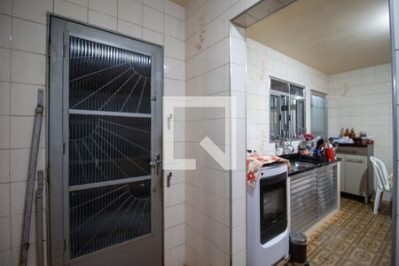 Casa à venda com 135m², 6 quartos e 2 vagasCozinha