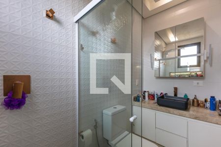 Casa de condomínio à venda com 800m², 5 quartos e 6 vagas Casa de condomínio à venda com 800m², 5 quartos e 6 vagasBanheiro do Quarto 2