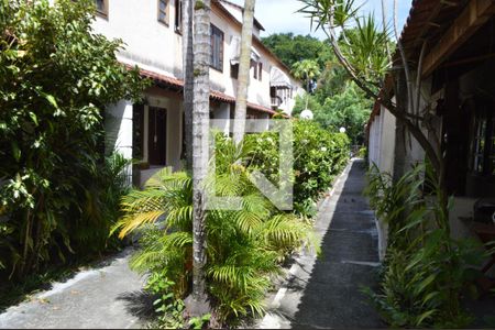 Casa de condomínio à venda com 90m², 2 quartos e 1 vaga Casa de condomínio à venda com 90m², 2 quartos e 1 vagaÁrea comum