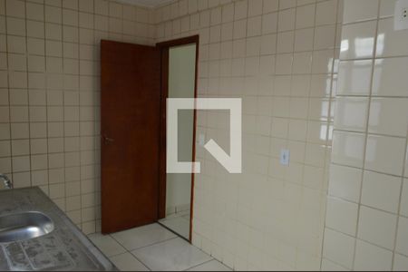 Casa de condomínio à venda com 90m², 2 quartos e 1 vaga Casa de condomínio à venda com 90m², 2 quartos e 1 vagaCozinha