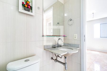 Apartamento à venda com 65m², 2 quartos e 1 vaga Apartamento à venda com 65m², 2 quartos e 1 vagaBanheiro social