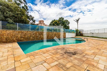 Apartamento à venda com 65m², 2 quartos e 1 vaga Apartamento à venda com 65m², 2 quartos e 1 vagaÁrea comum - Piscina