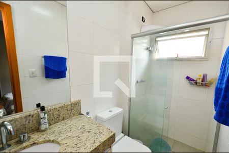 Casa à venda com 340m², 4 quartos e 2 vagas Casa à venda com 340m², 4 quartos e 2 vagasBanheiro suite2