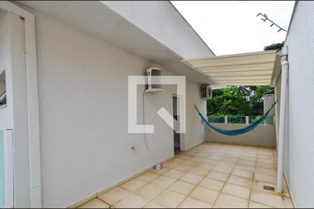 Casa à venda com 340m², 4 quartos e 2 vagas Casa à venda com 340m², 4 quartos e 2 vagasVaranda suite2
