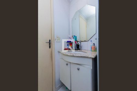 Apartamento à venda com 48m², 2 quartos e 1 vaga Apartamento à venda com 48m², 2 quartos e 1 vagaBanheiro