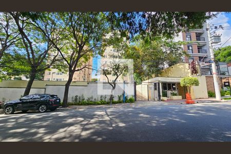 Apartamento à venda com 48m², 2 quartos e 1 vaga Apartamento à venda com 48m², 2 quartos e 1 vagaFachada