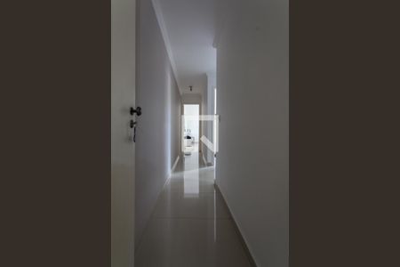 Casa à venda com 118m², 3 quartos e 2 vagas Casa à venda com 118m², 3 quartos e 2 vagasCorredor