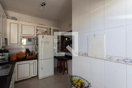 Casa à venda com 118m², 3 quartos e 2 vagas Casa à venda com 118m², 3 quartos e 2 vagasCozinha