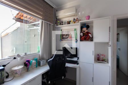 Casa à venda com 118m², 3 quartos e 2 vagas Casa à venda com 118m², 3 quartos e 2 vagasQuarto 1