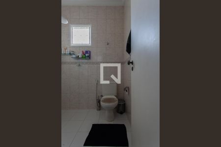 Casa à venda com 118m², 3 quartos e 2 vagas Casa à venda com 118m², 3 quartos e 2 vagasBanheiro da Suíte