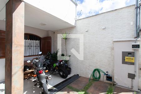 Casa à venda com 118m², 3 quartos e 2 vagas Casa à venda com 118m², 3 quartos e 2 vagasGaragem