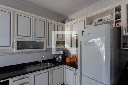 Casa à venda com 118m², 3 quartos e 2 vagas Casa à venda com 118m², 3 quartos e 2 vagasCozinha