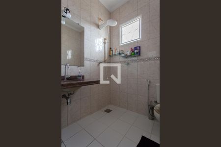 Casa à venda com 118m², 3 quartos e 2 vagas Casa à venda com 118m², 3 quartos e 2 vagasBanheiro da Suíte